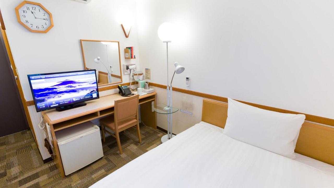 Toyoko Inn Shonan Hiratsuka Eki Kita Guchi No 1 Exterior foto