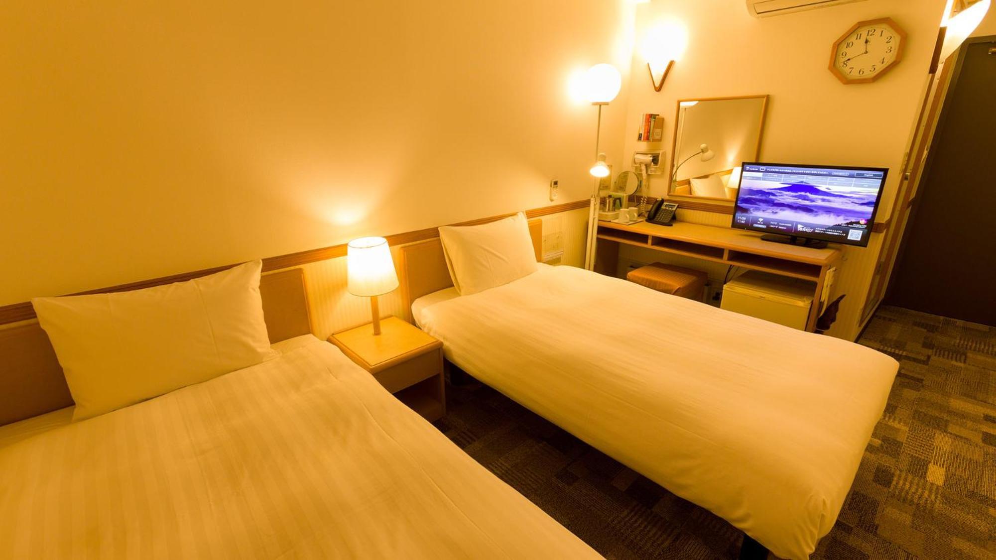 Toyoko Inn Shonan Hiratsuka Eki Kita Guchi No 1 Habitación foto